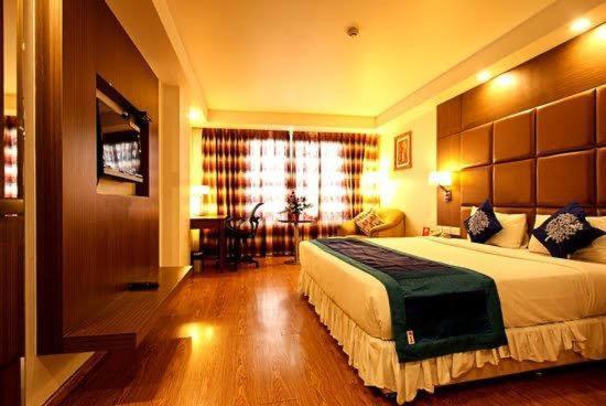 The Atrium Boutique Hotel مَسّور المظهر الخارجي الصورة